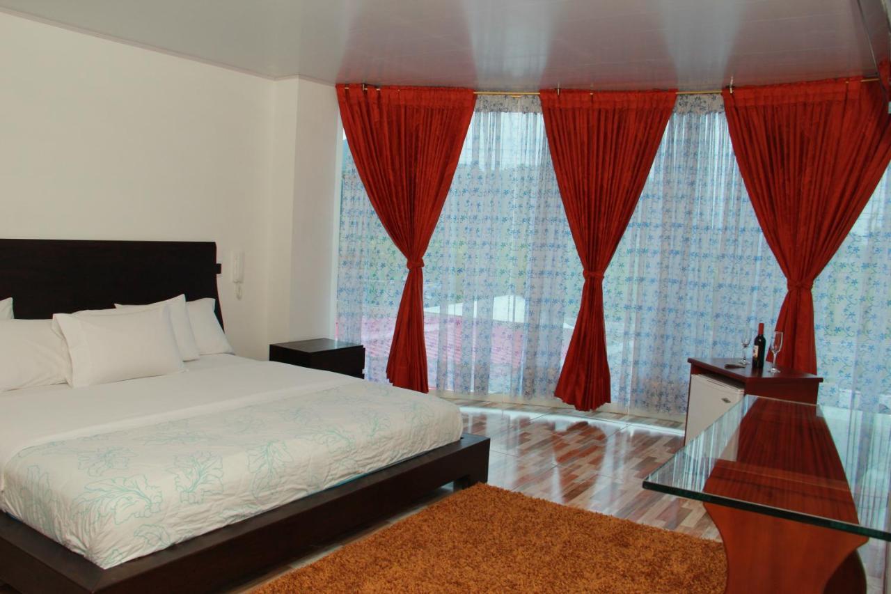 Tenjo Hotel 80 Real מראה חיצוני תמונה