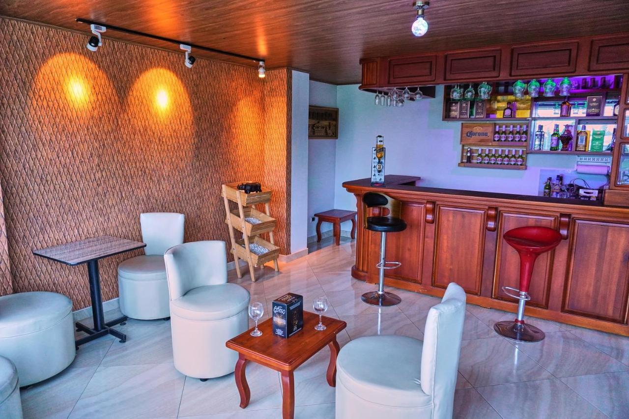 Tenjo Hotel 80 Real מראה חיצוני תמונה
