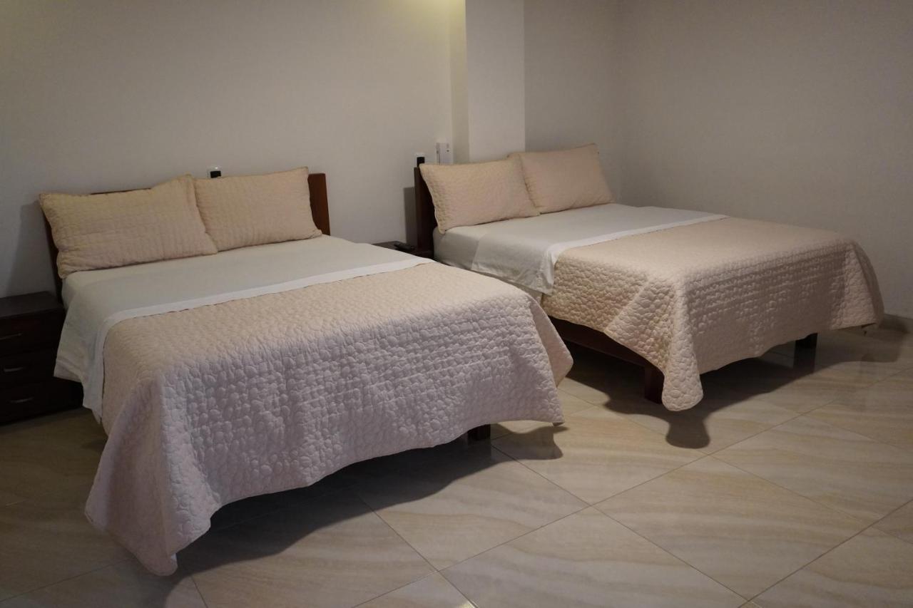 Tenjo Hotel 80 Real מראה חיצוני תמונה