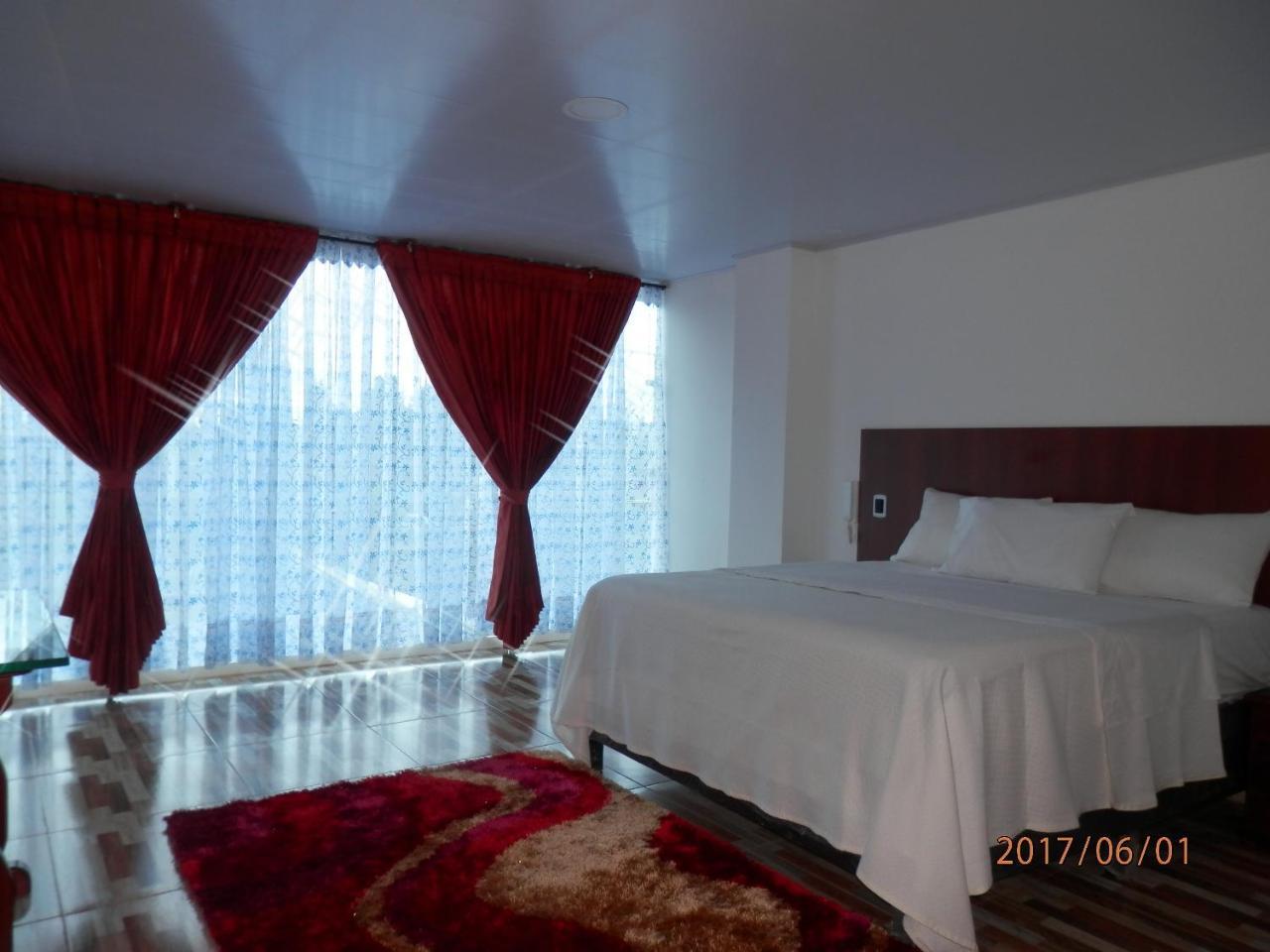 Tenjo Hotel 80 Real מראה חיצוני תמונה